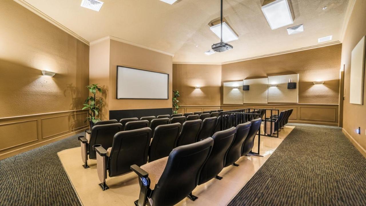 אורלנדו Near Disney! Spacious 5Br Resort Home With Private Pool, Hot Tub And Theater! מראה חיצוני תמונה