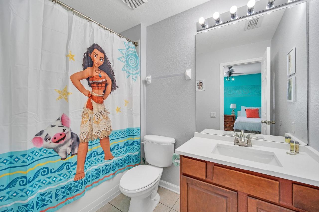 אורלנדו Near Disney! Spacious 5Br Resort Home With Private Pool, Hot Tub And Theater! מראה חיצוני תמונה